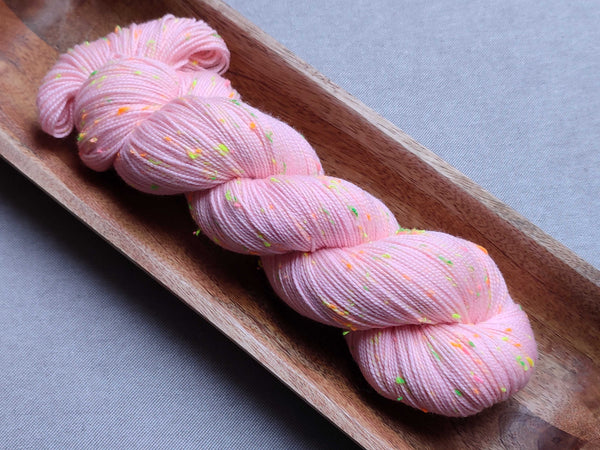 Mollis Rosea