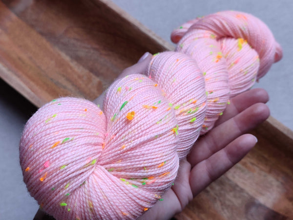 Mollis Rosea