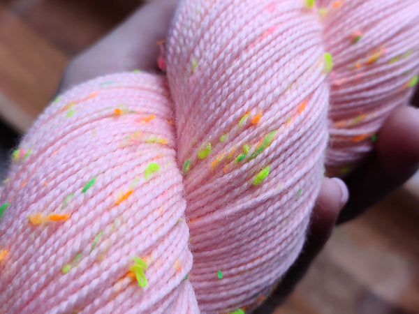 Mollis Rosea